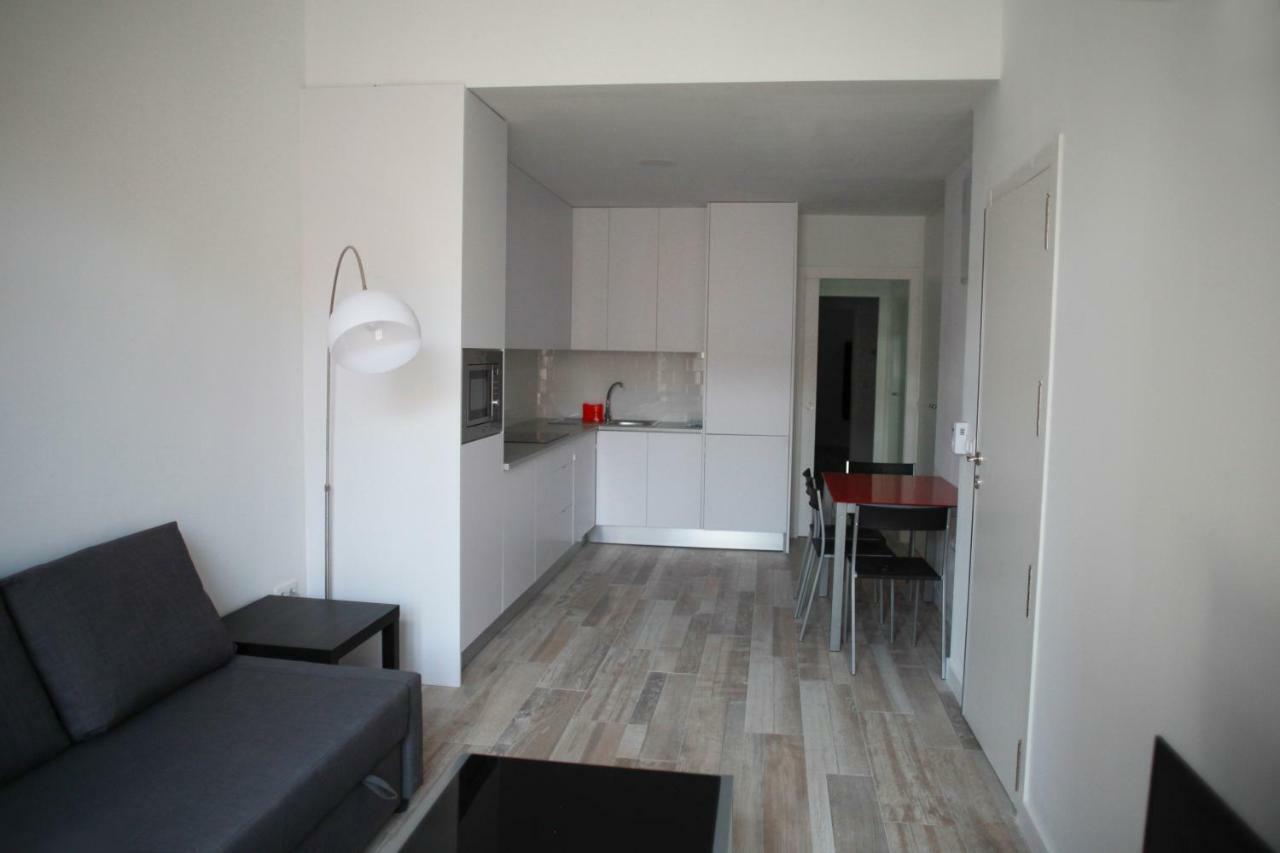 Nwt Central Station Apartments Valence Extérieur photo